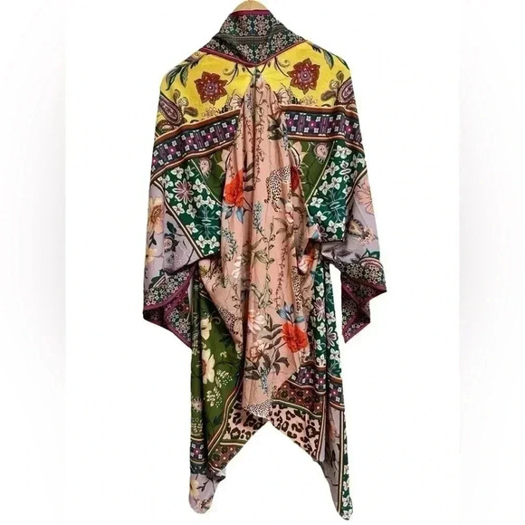 Umgee Jade Mixed Scarf Print Angel Sleeve Open Front Kimono Size M NWT - Picture 7 of 10